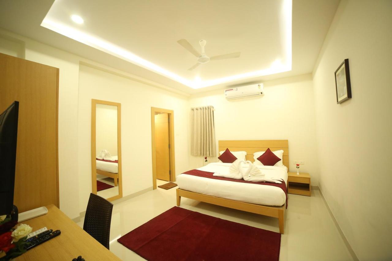 Mg Iris Hotel Tirupati Extérieur photo