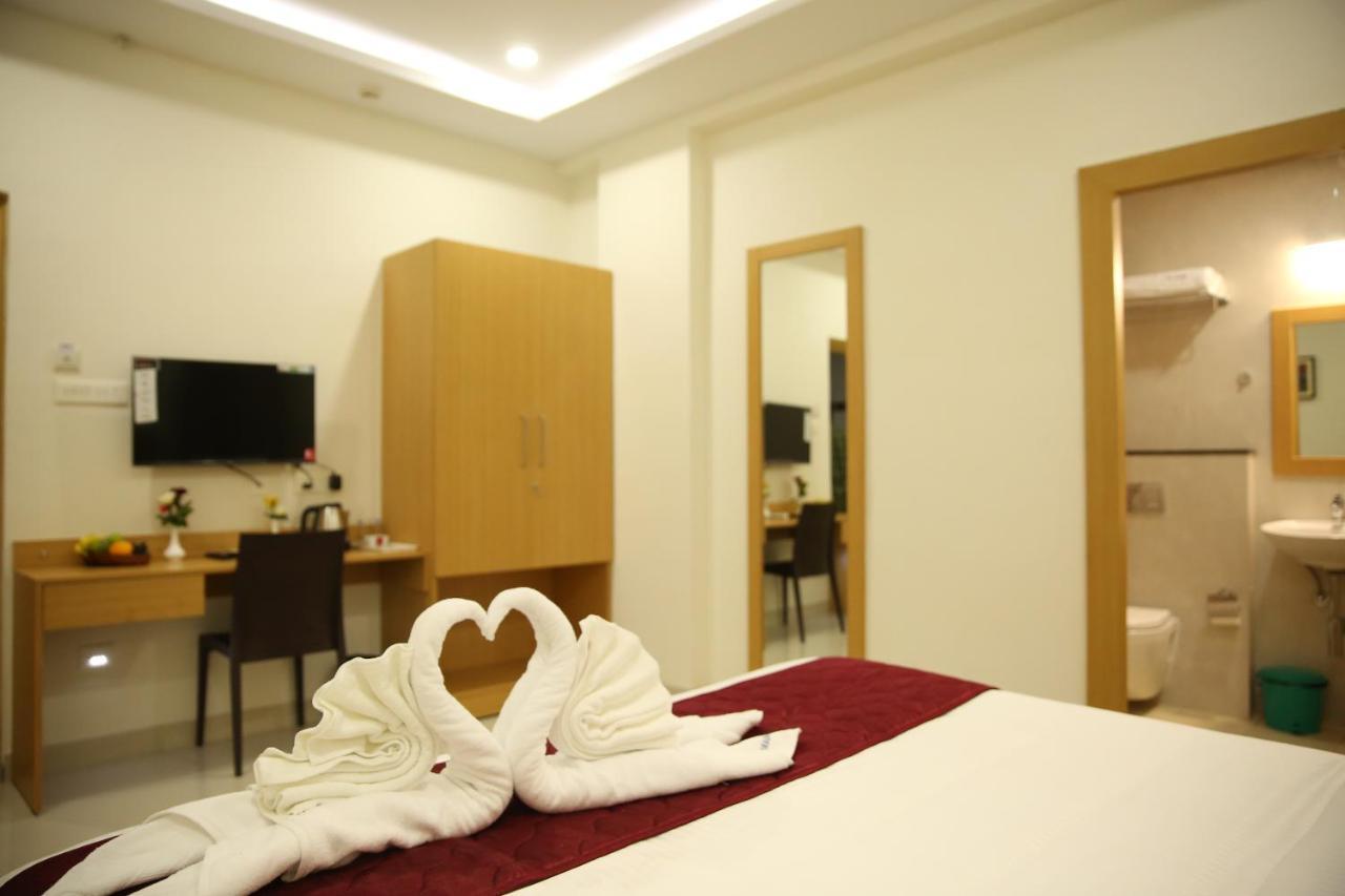 Mg Iris Hotel Tirupati Extérieur photo