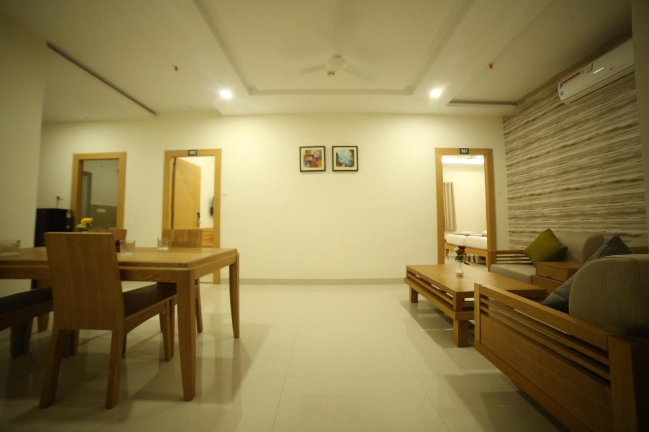 Mg Iris Hotel Tirupati Extérieur photo